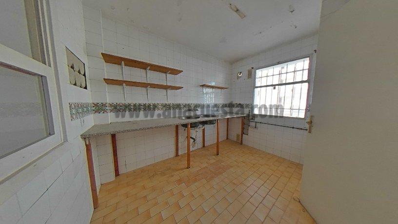 For sale of apartment in Marbella