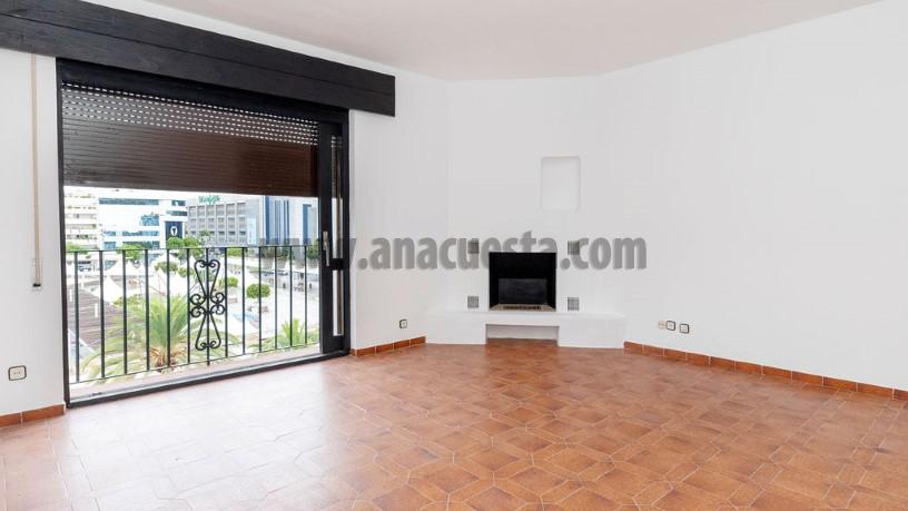 For sale of apartment in Puerto Banús