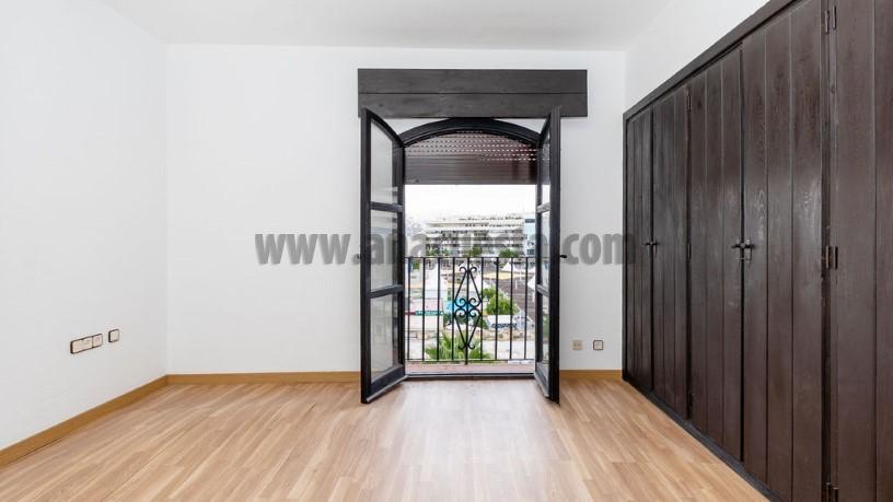For sale of apartment in Puerto Banús