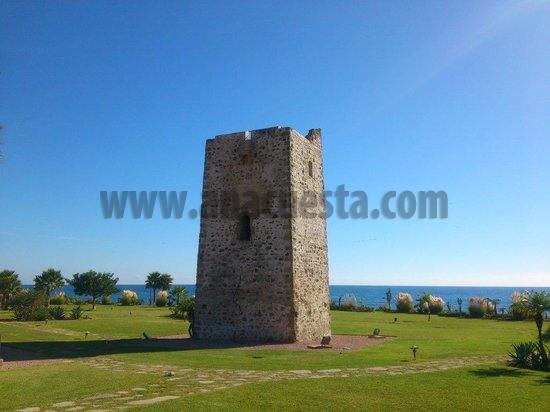 For sale of garage in Estepona