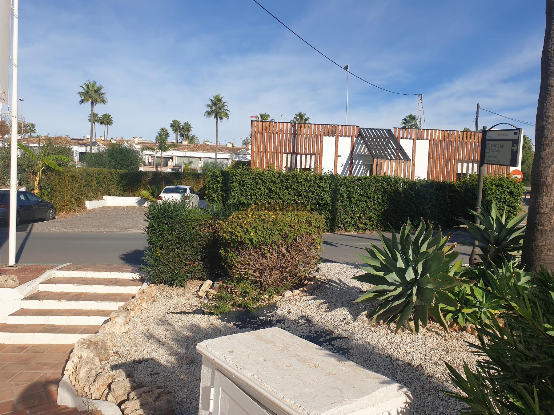 For rent of commercial in Estepona