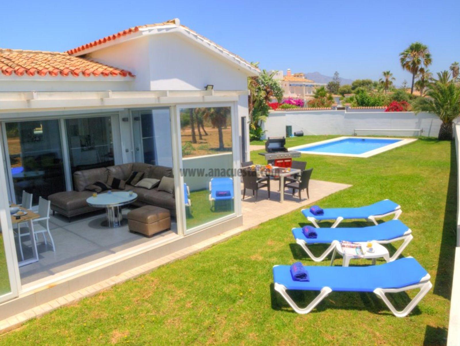 Venta de casa en Estepona