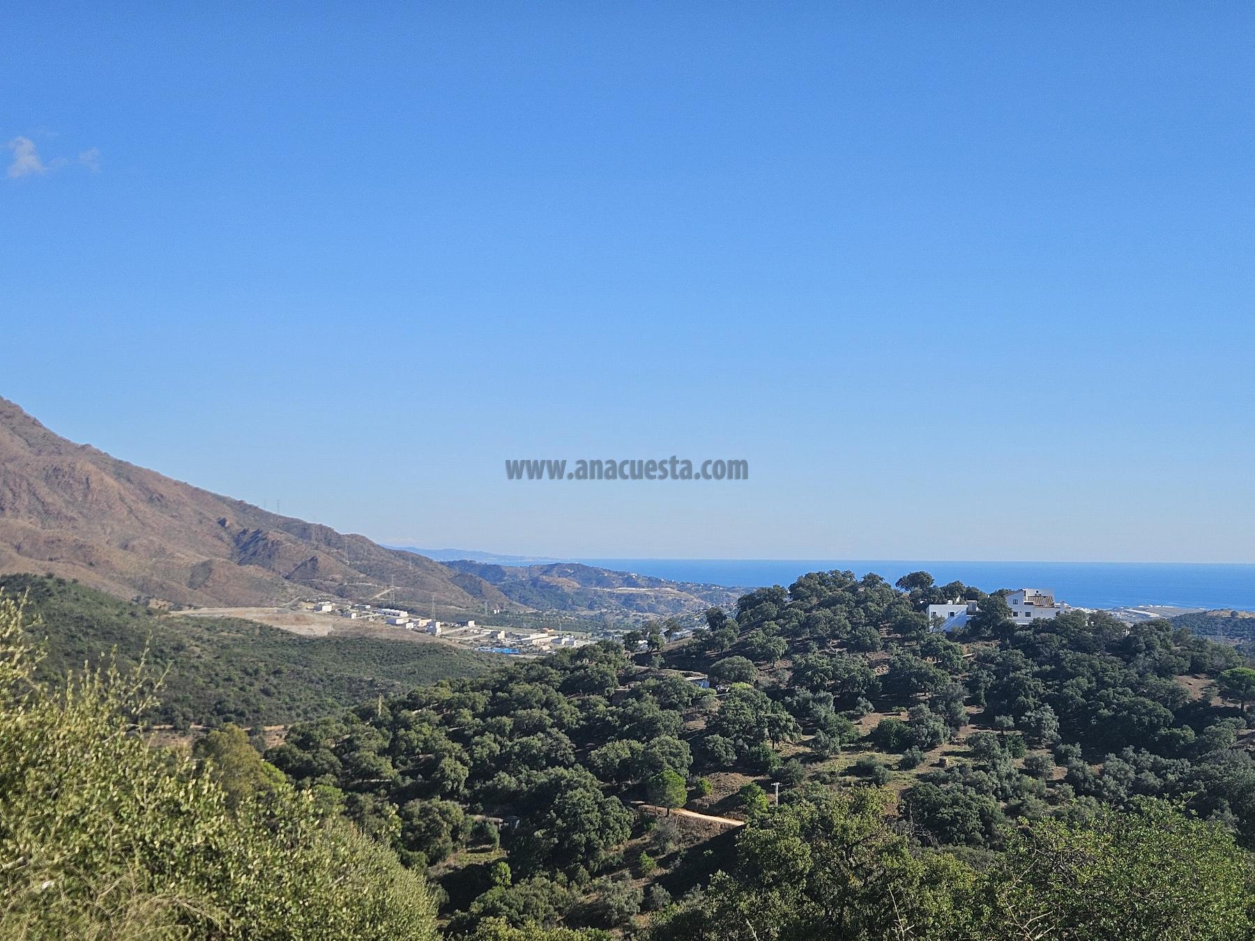 Venta de terreno en Casares