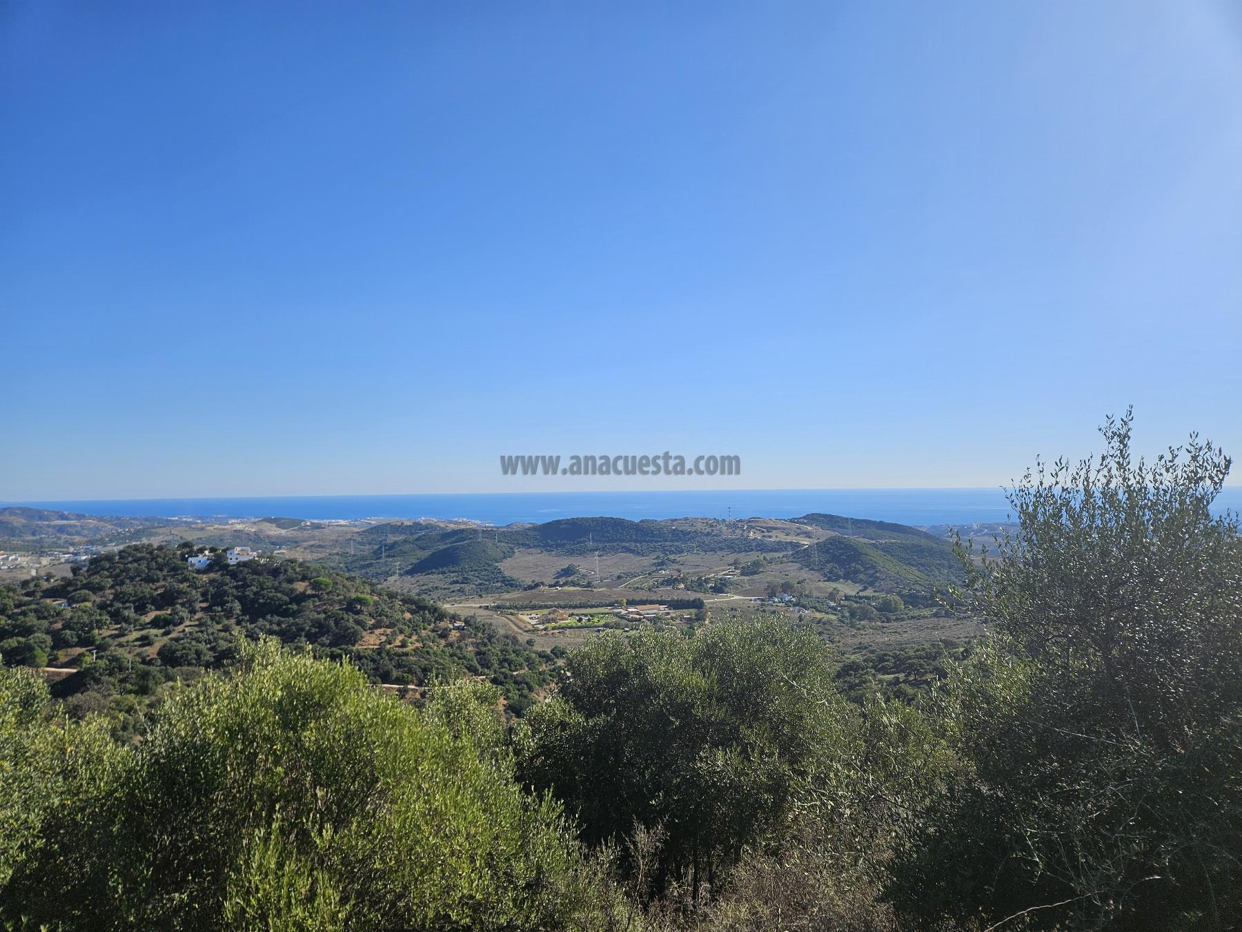 Venta de terreno en Casares