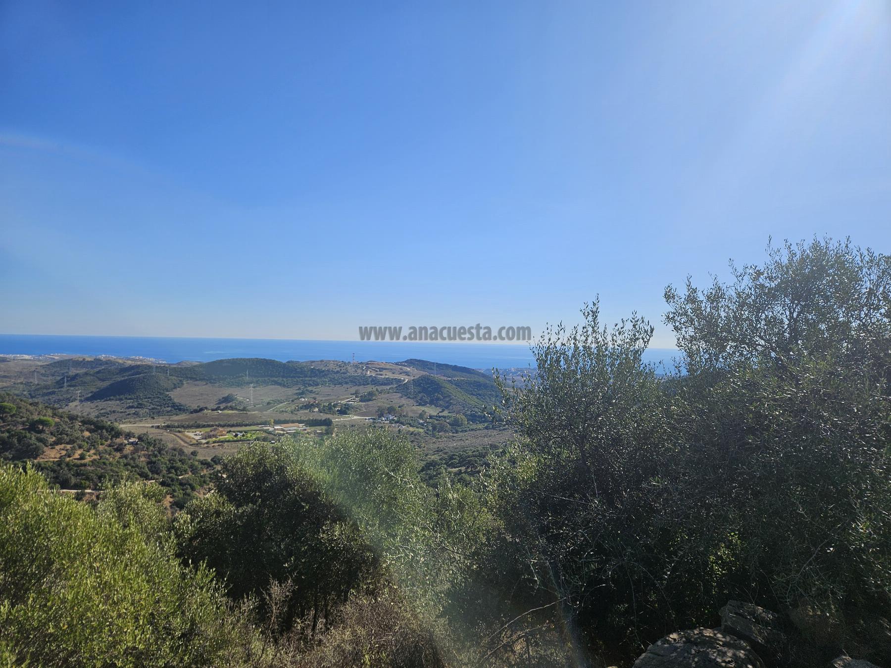 Venta de terreno en Casares