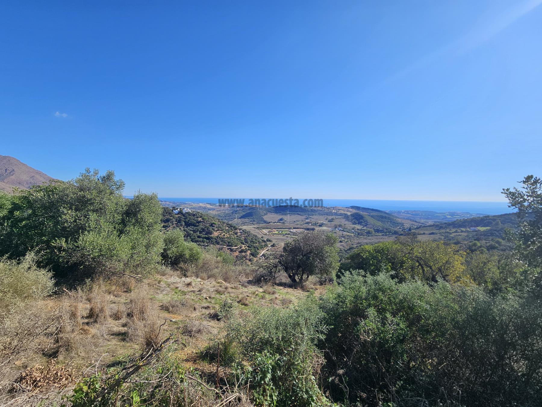 Venta de terreno en Casares