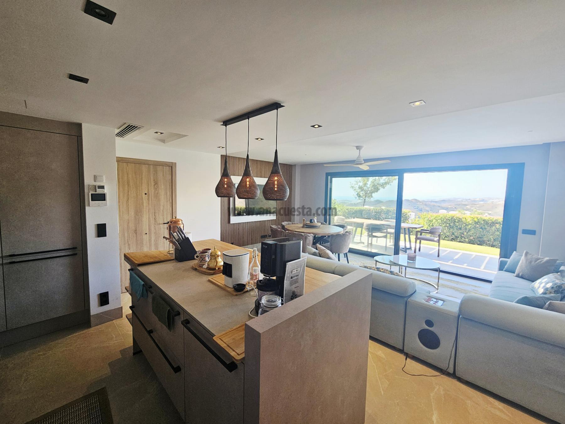 Venta de apartamento en Istan