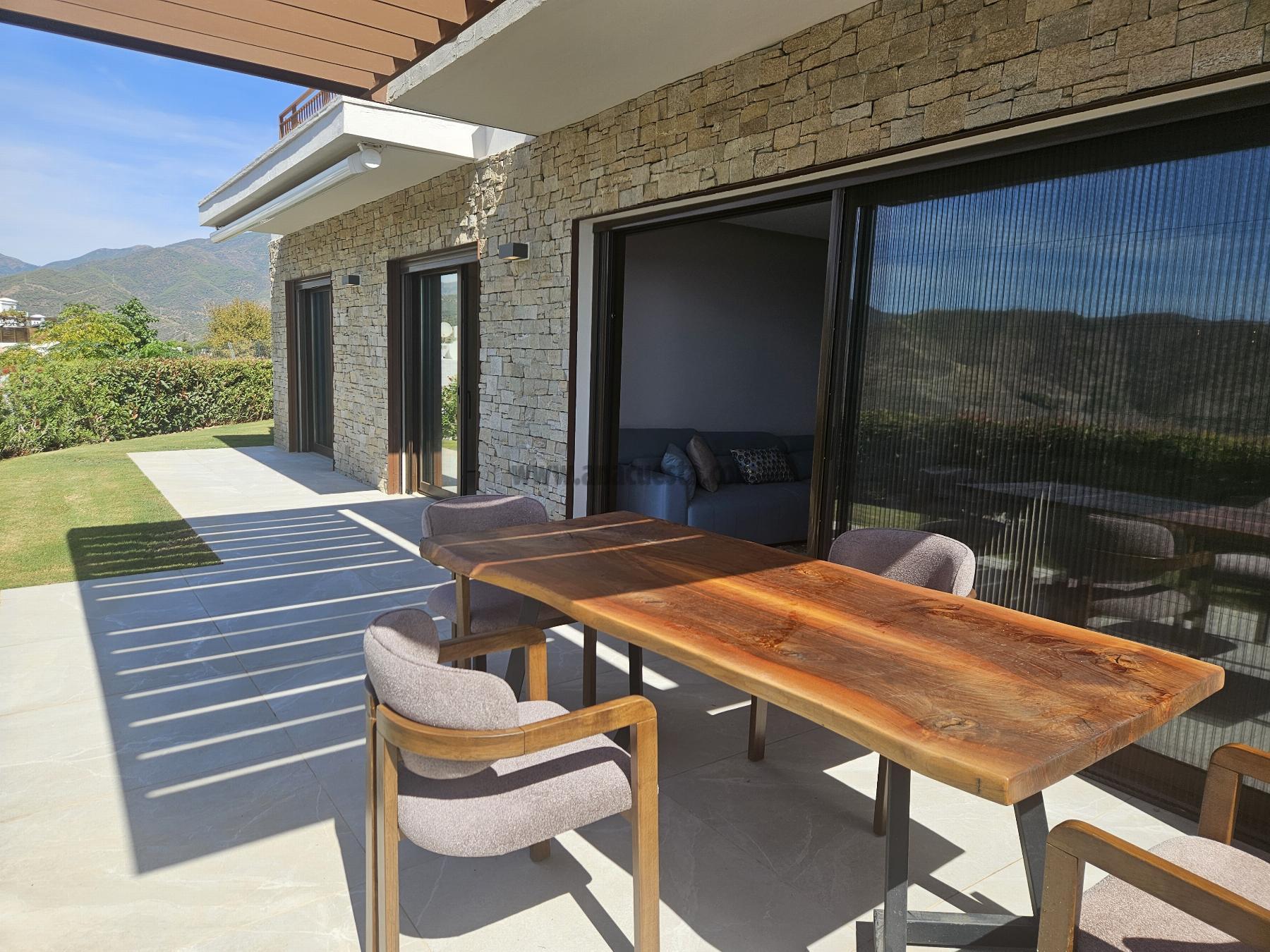 Venta de apartamento en Istan