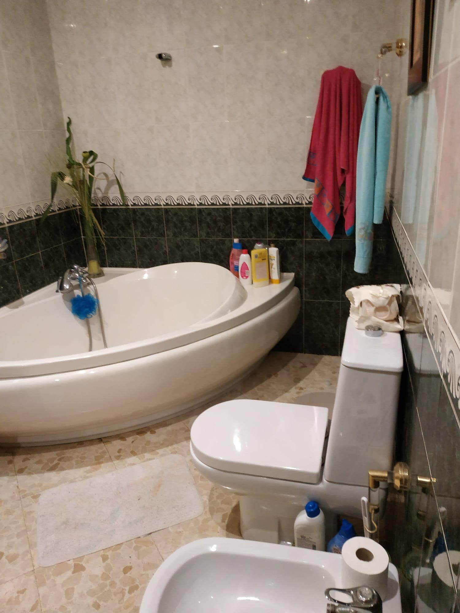 For rent of chalet in Espartinas