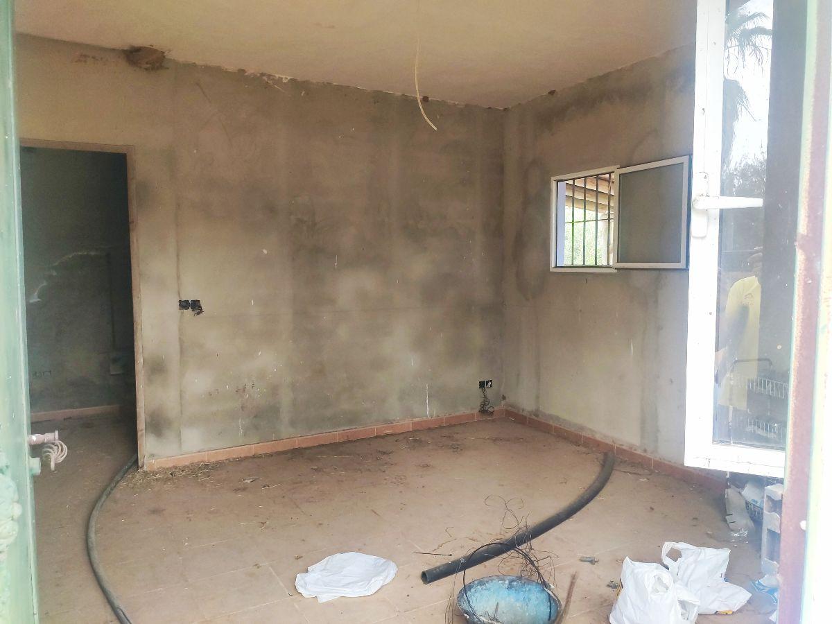 Venta de finca rústica en Benacazón