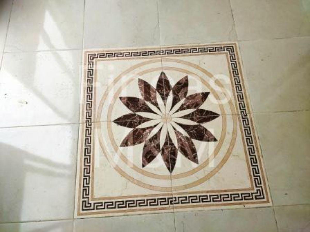 Venta de casa en Fuentes de León