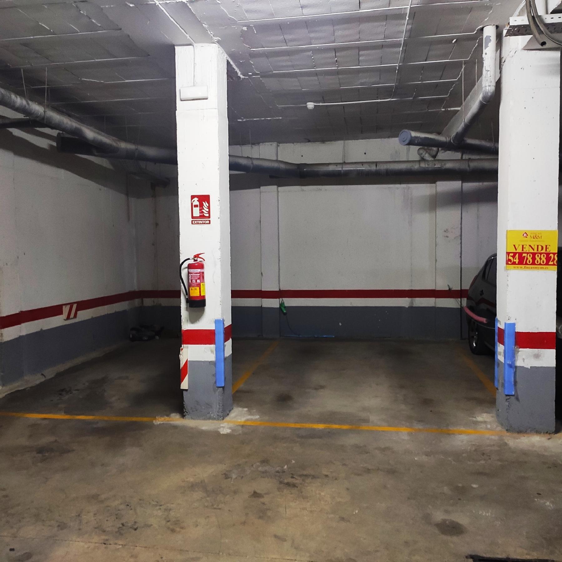 Venta de garaje en Bormujos