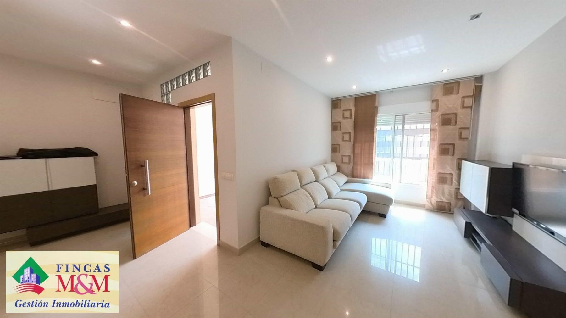 For sale of house in Gines