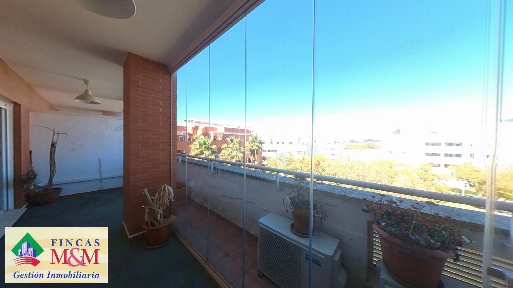For rent of flat in Bormujos