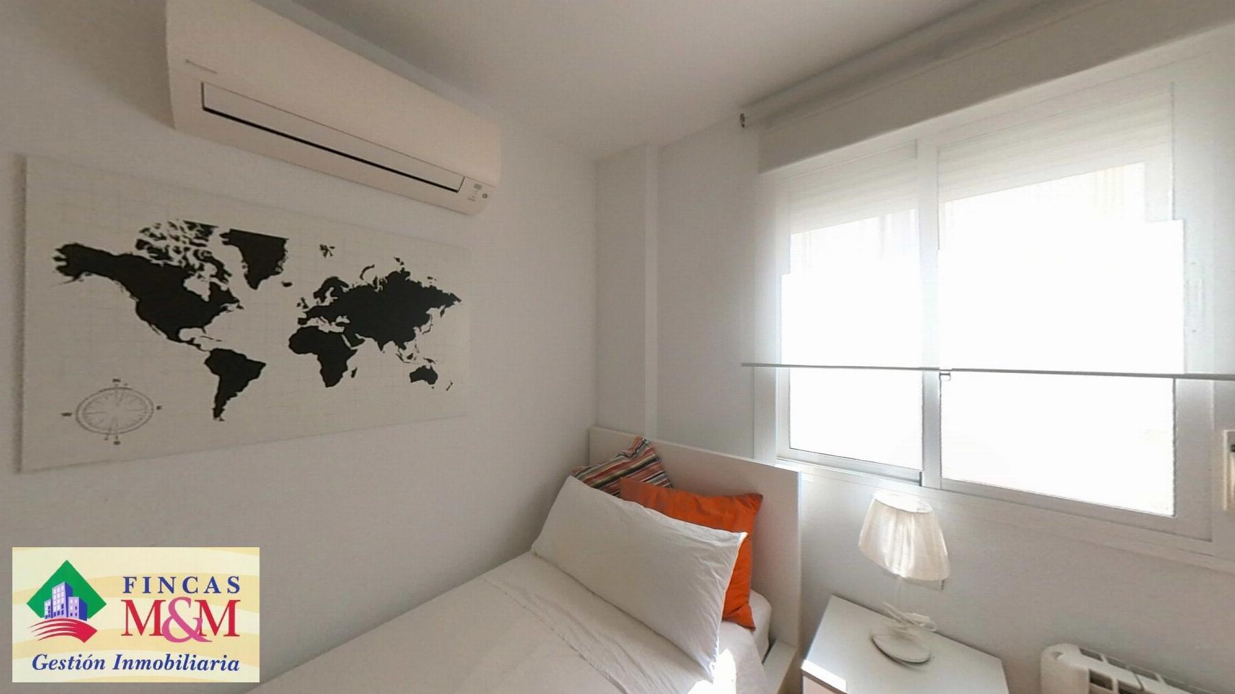 For rent of flat in Bormujos