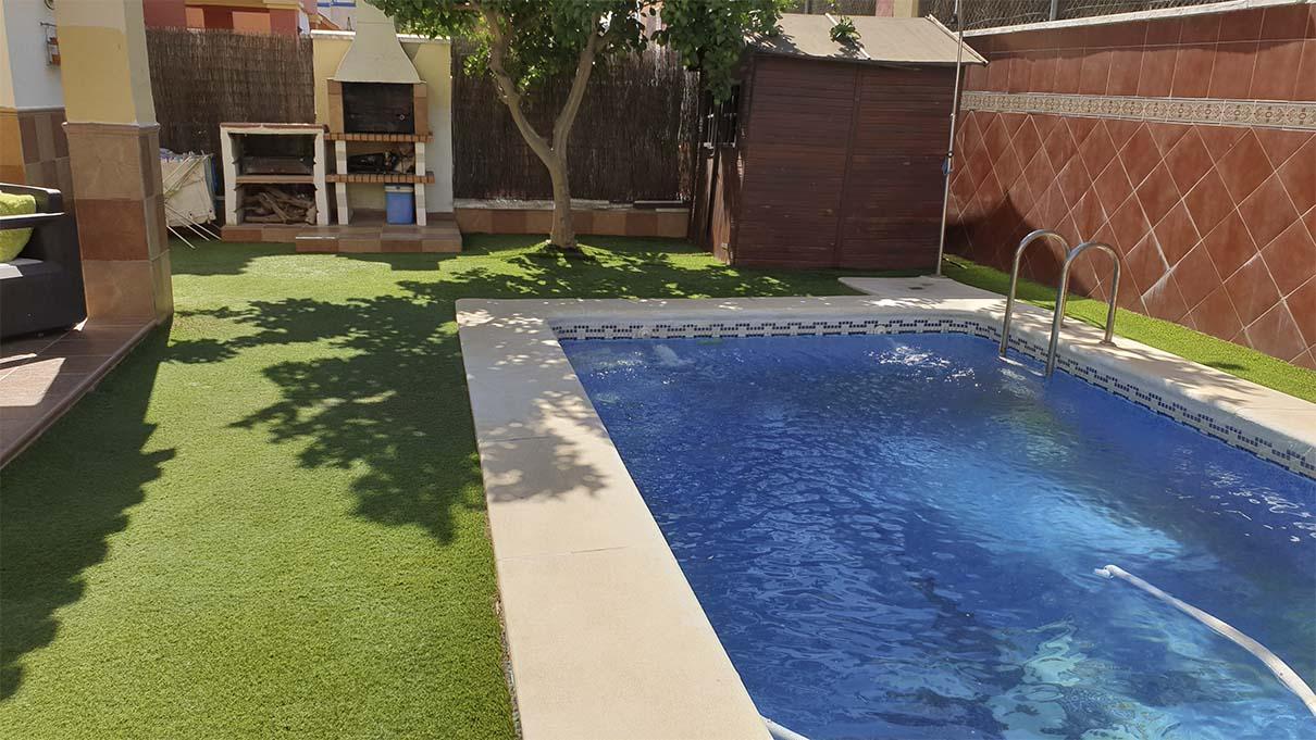 For sale of chalet in Espartinas