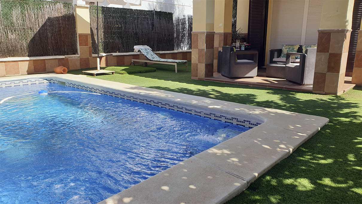 For sale of chalet in Espartinas