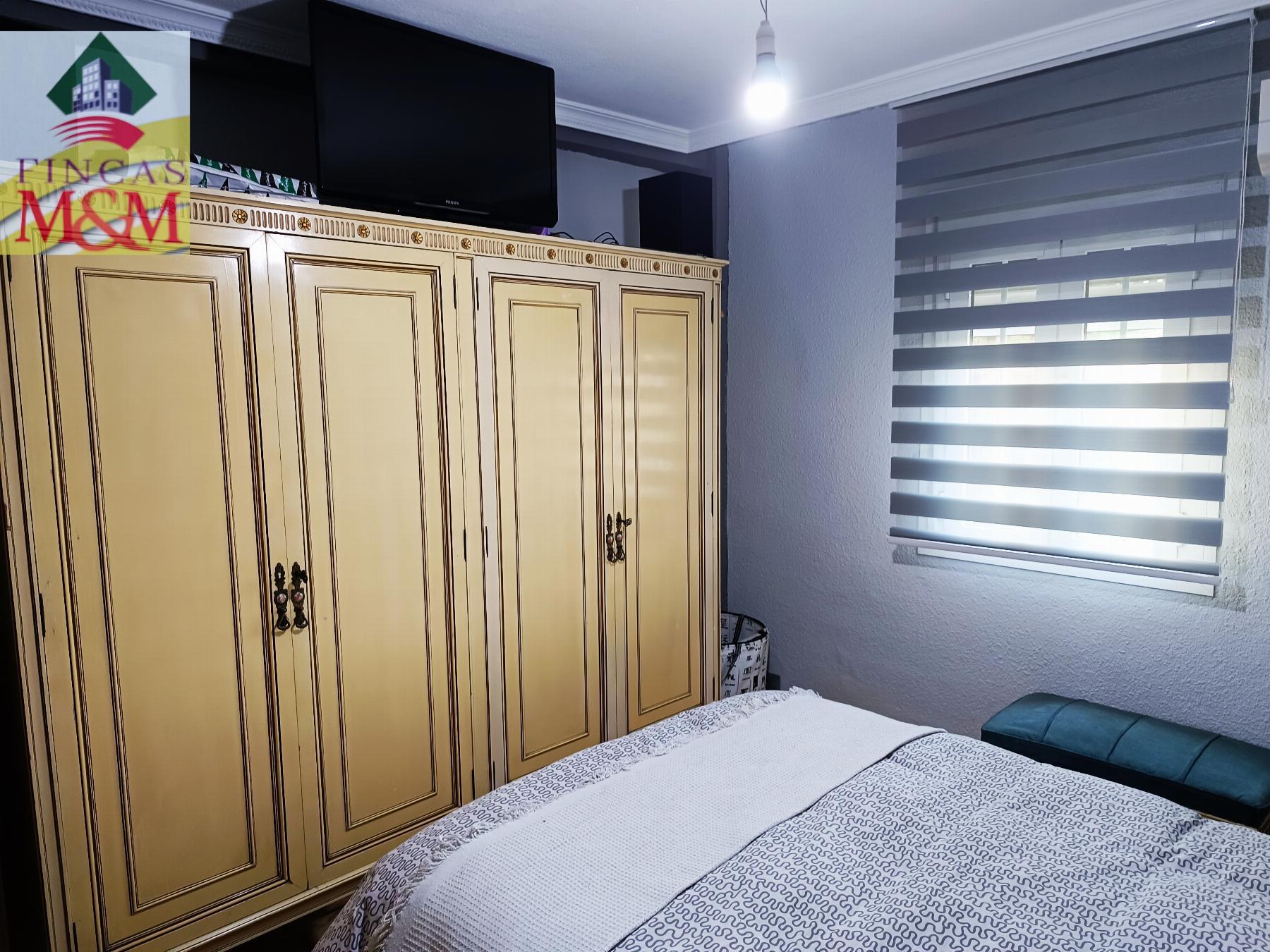 For sale of flat in Bormujos