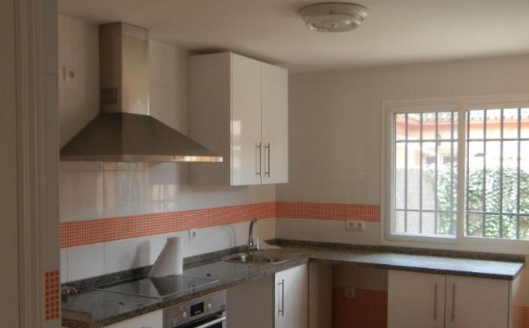 For sale of chalet in Coria del Río