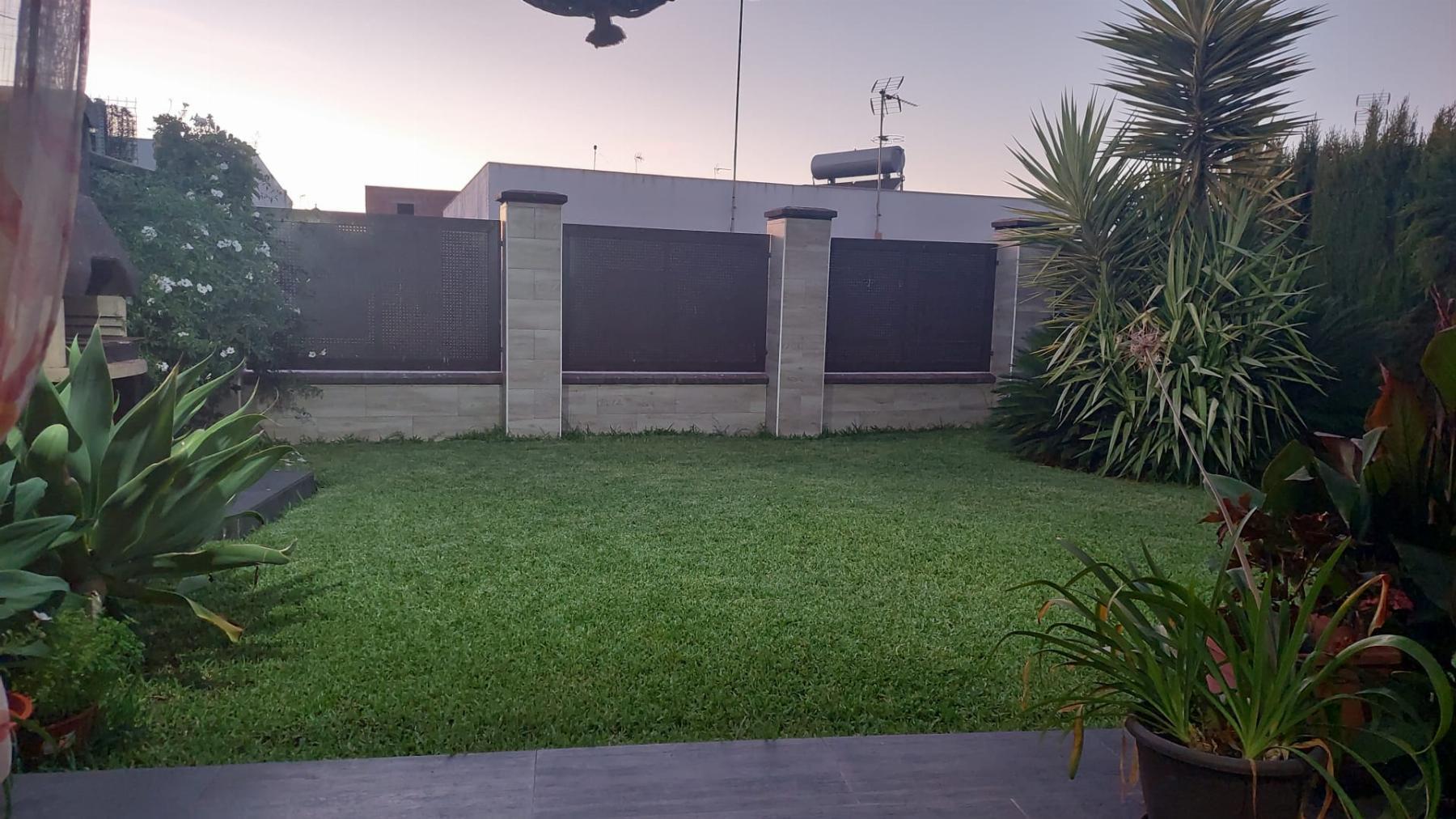 For sale of chalet in Coria del Río