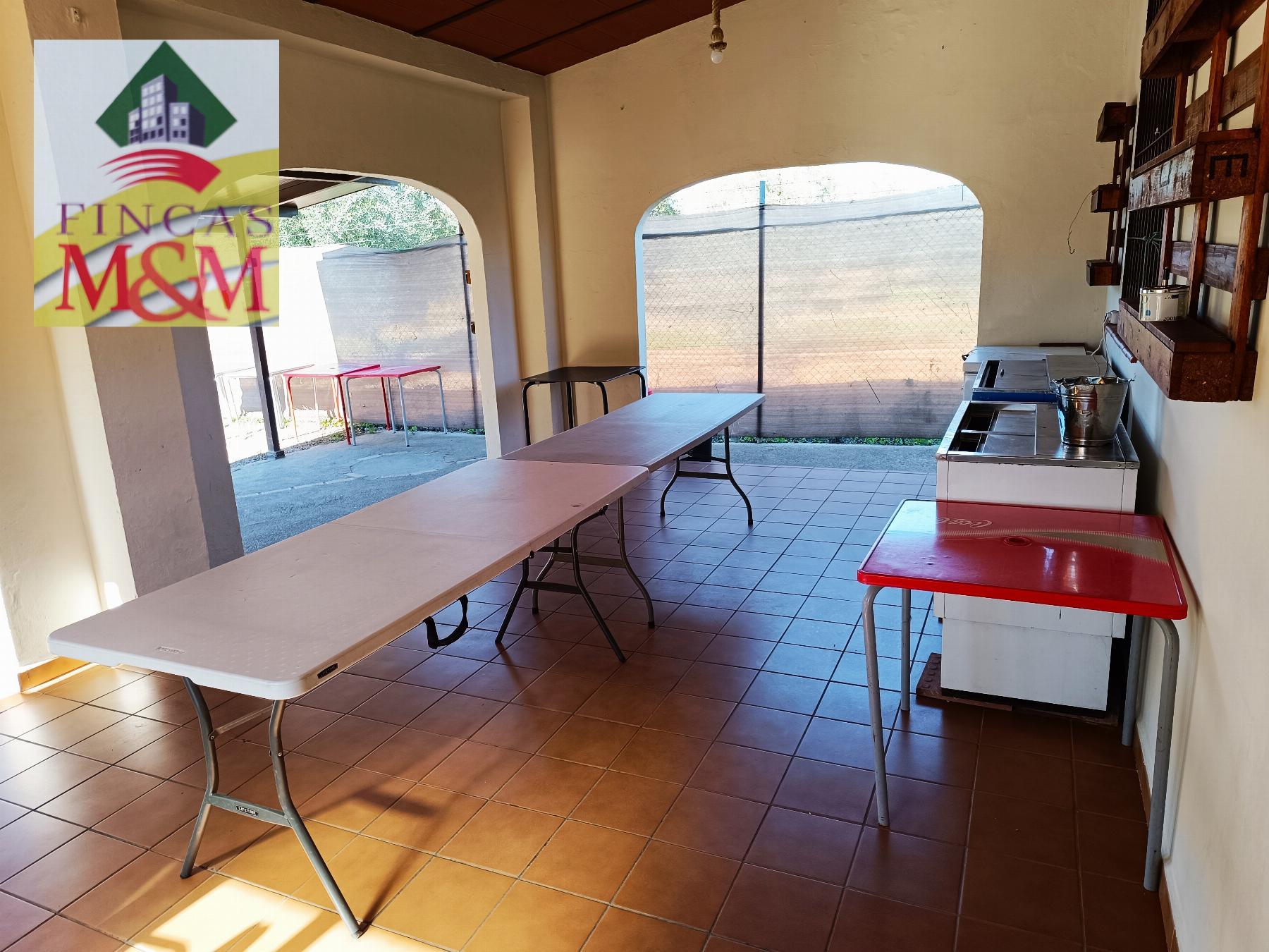 Venta de finca rústica en Benacazón