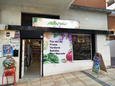 For share of commercial in Bormujos