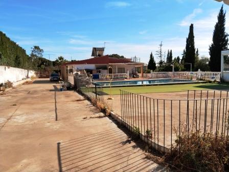 Venta de finca rústica en Mairena del Alcor