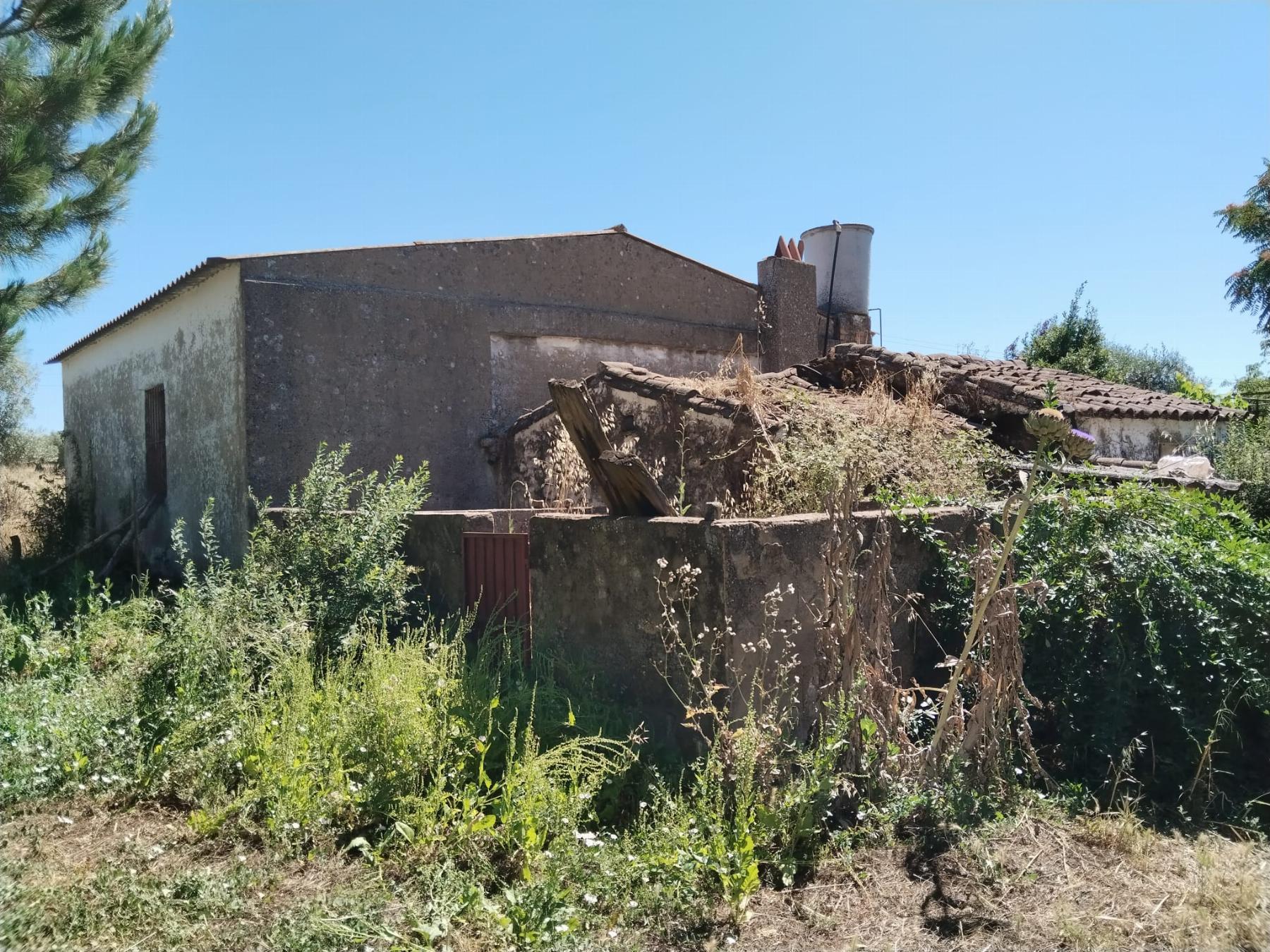 For sale of rural property in Fregenal de la Sierra