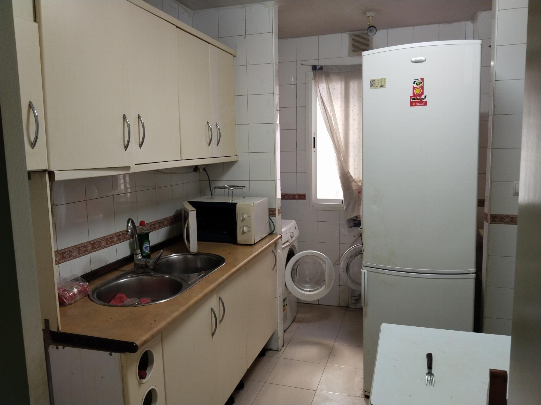 For sale of flat in Bormujos