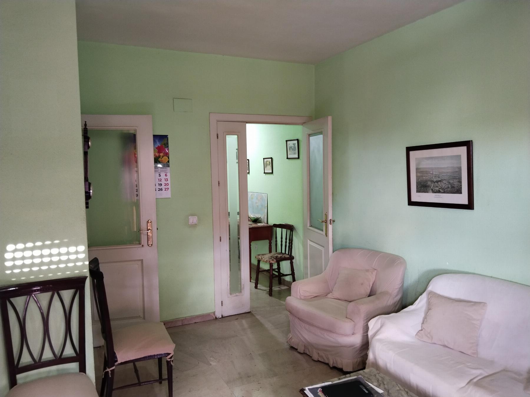 For sale of flat in Bormujos