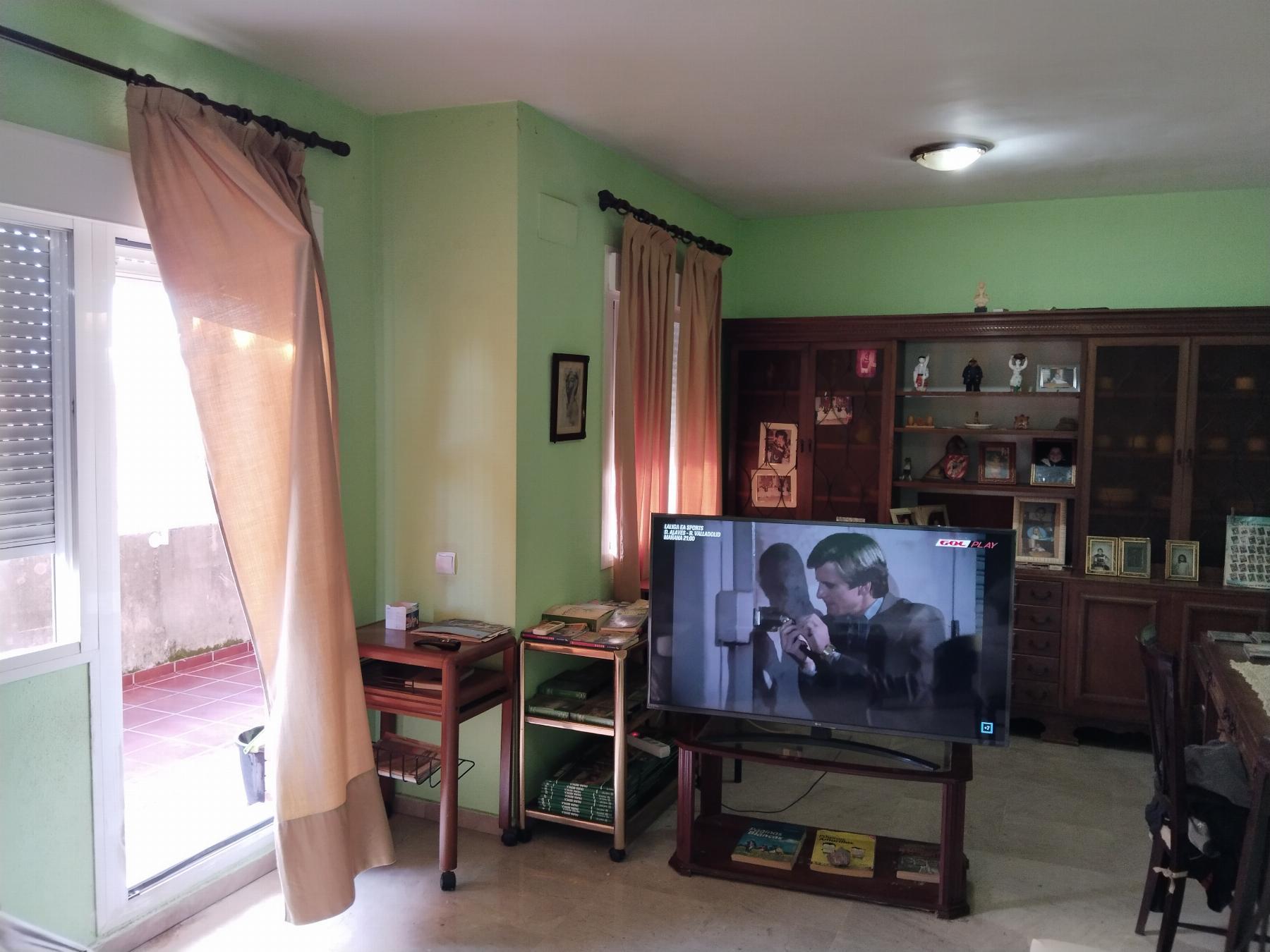 For sale of flat in Bormujos