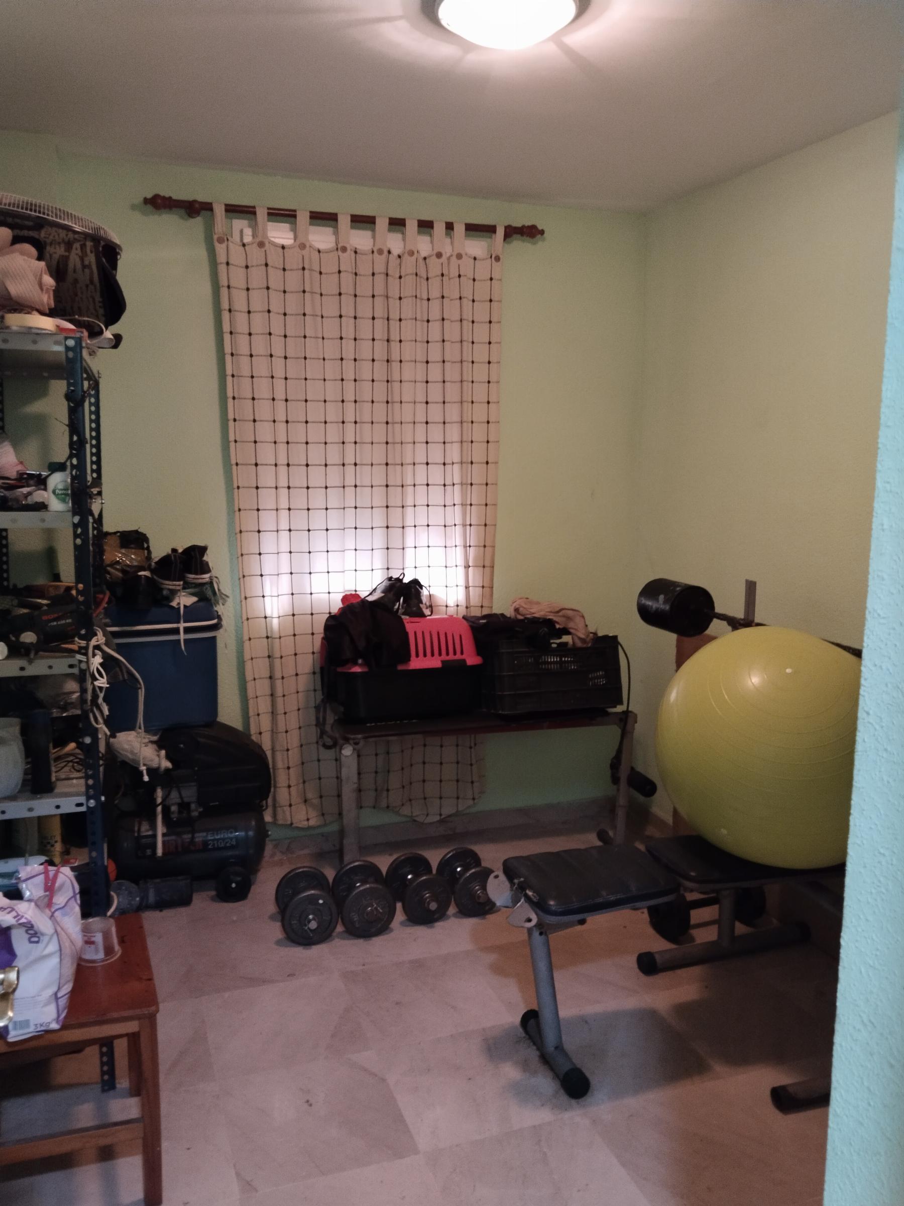 For sale of flat in Bormujos