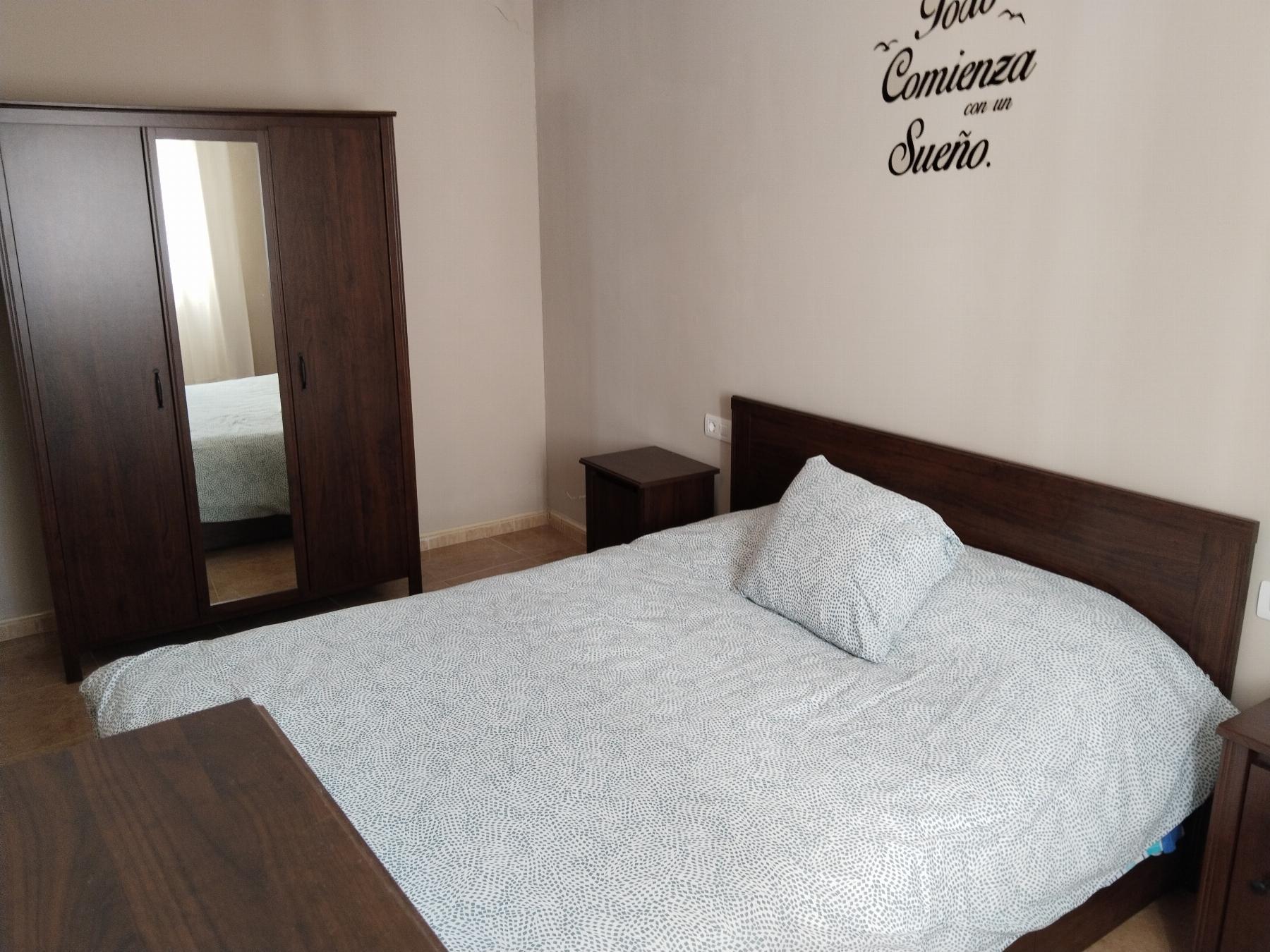 For sale of flat in Calera de León