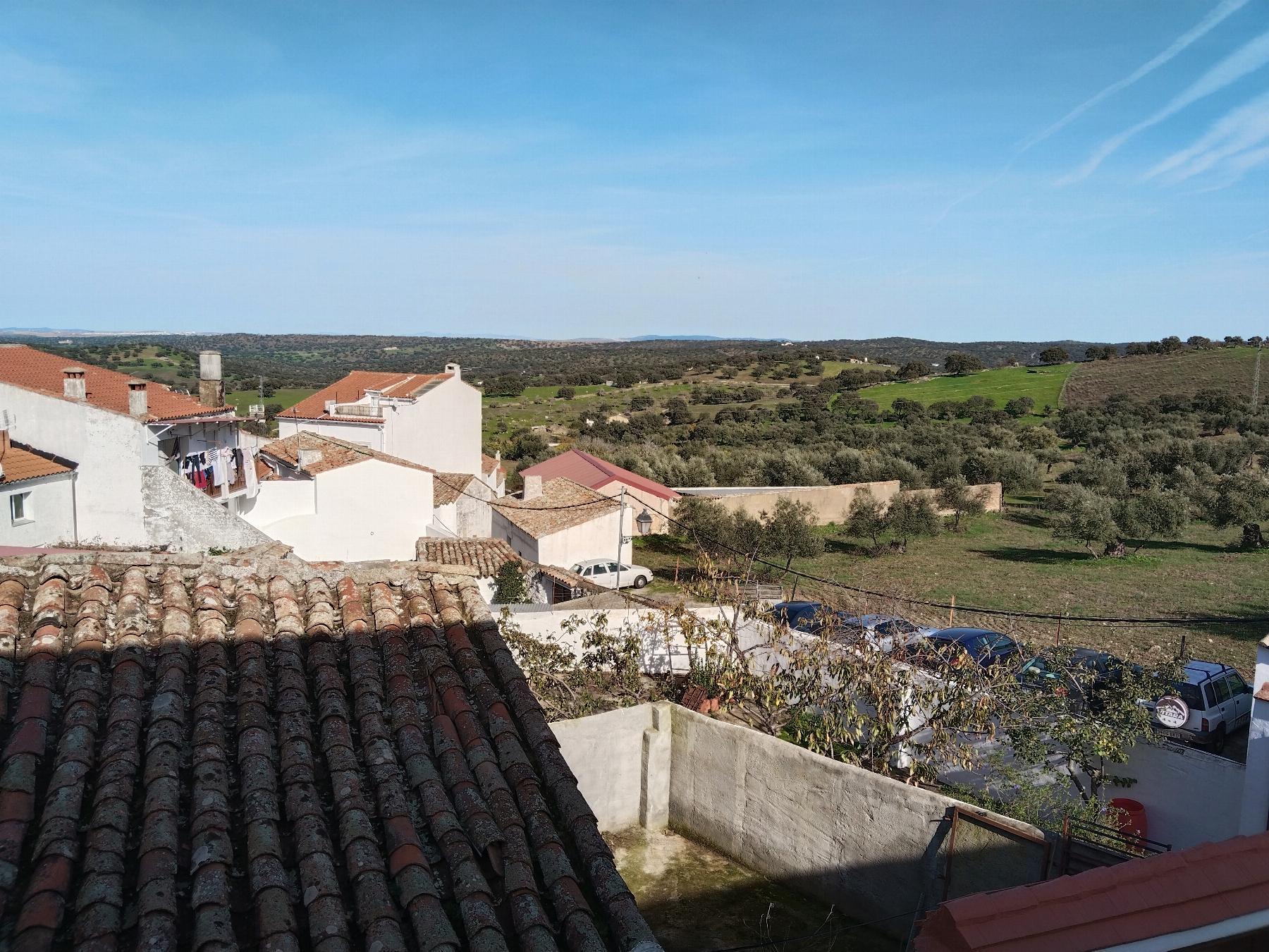 For sale of flat in Calera de León