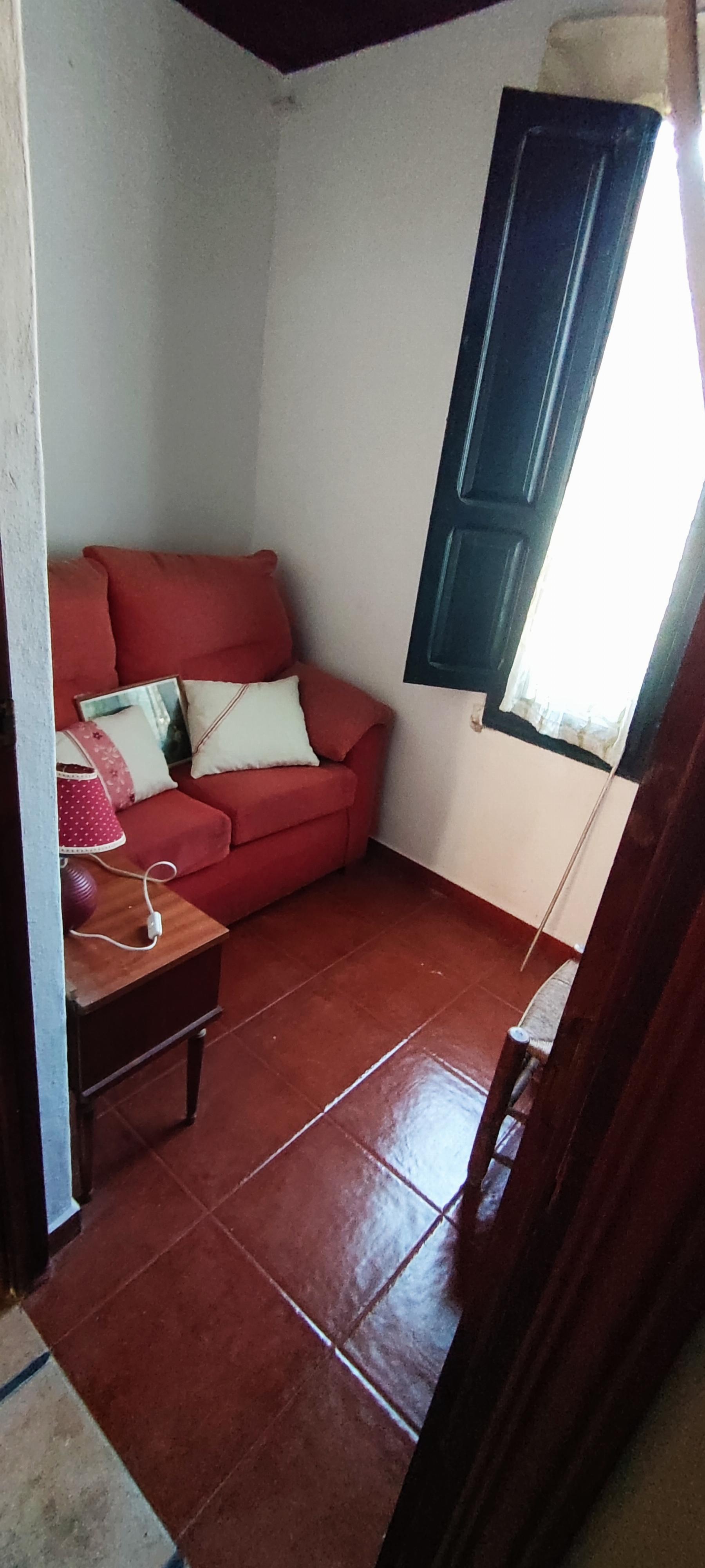 Venta de finca rústica en Fuentes de León