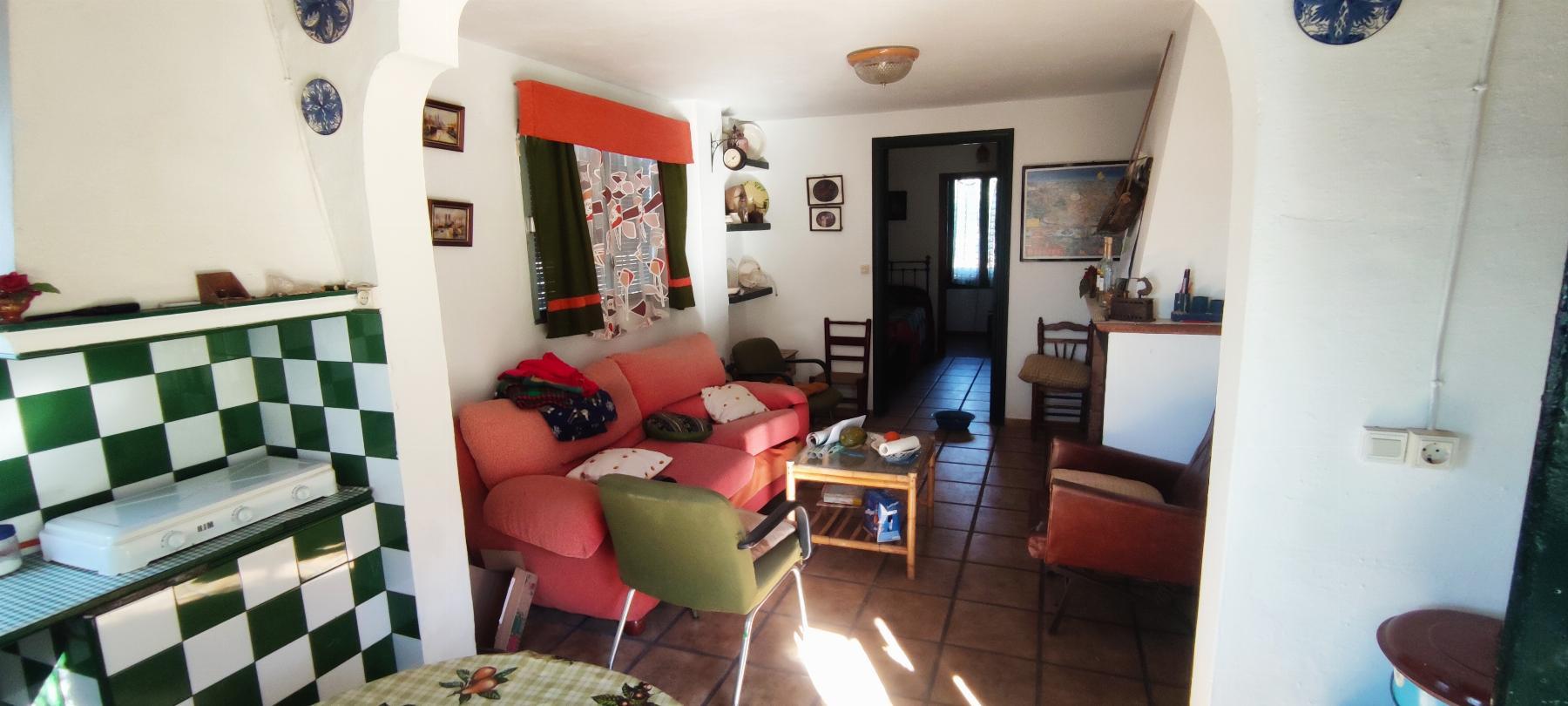 Venta de finca rústica en Fuentes de León
