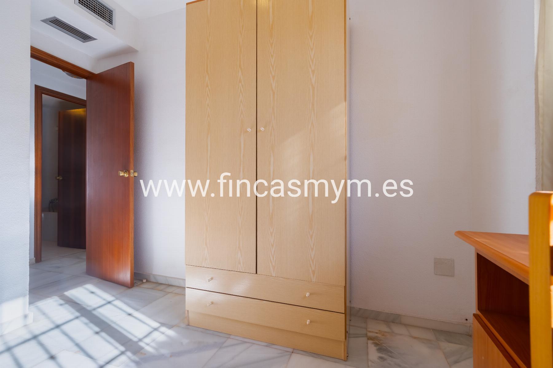 For sale of chalet in Espartinas