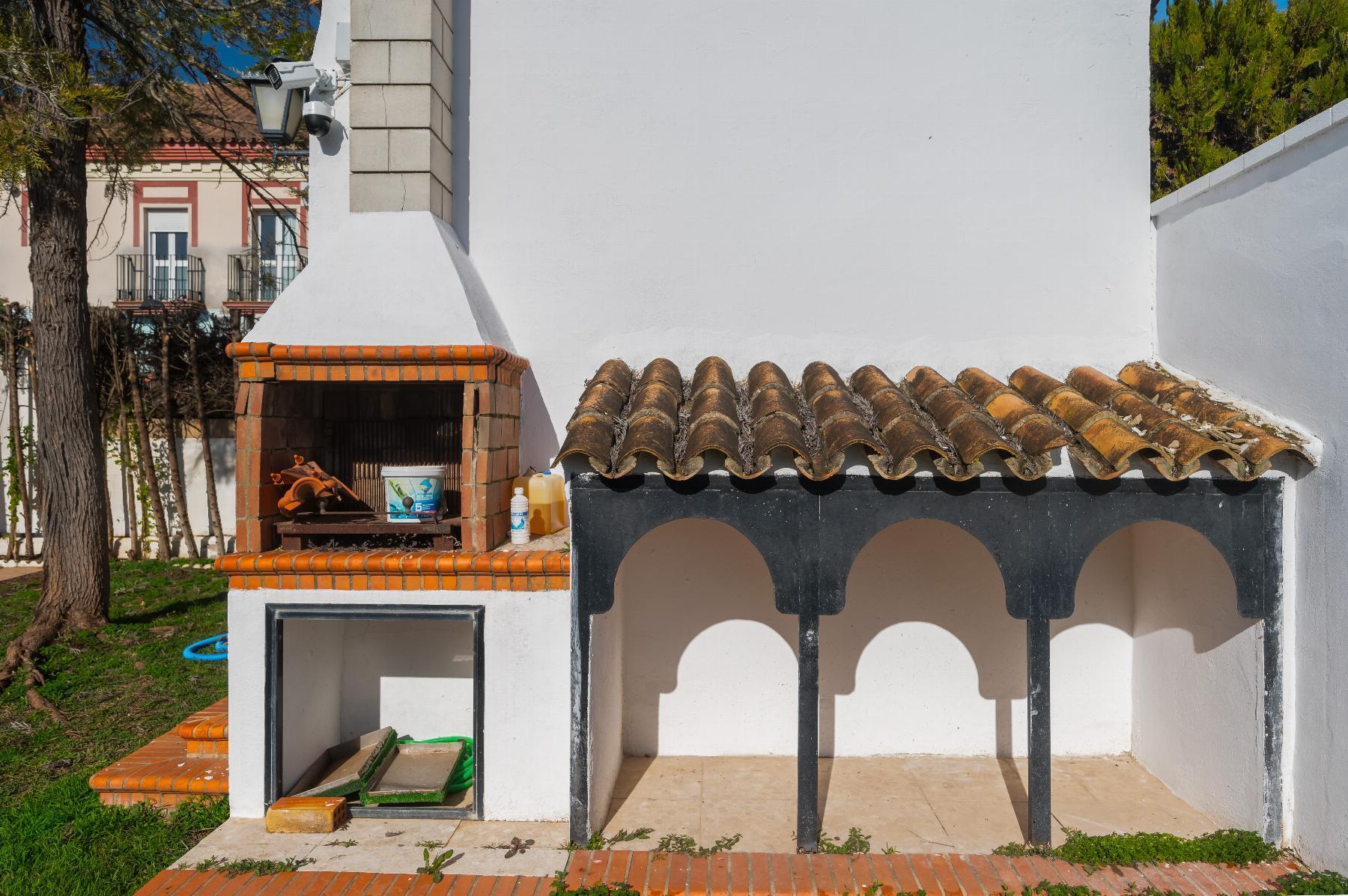 For sale of chalet in Espartinas