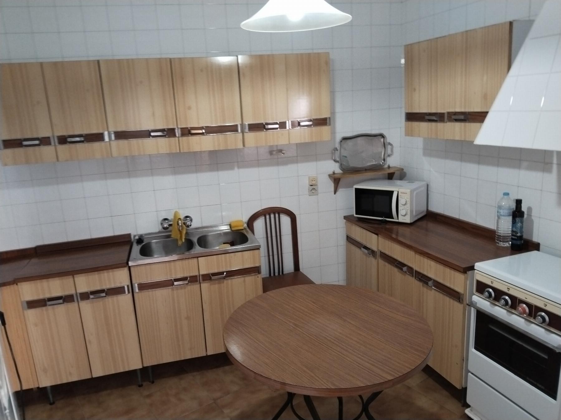Venta de casa en Fuentes de León
