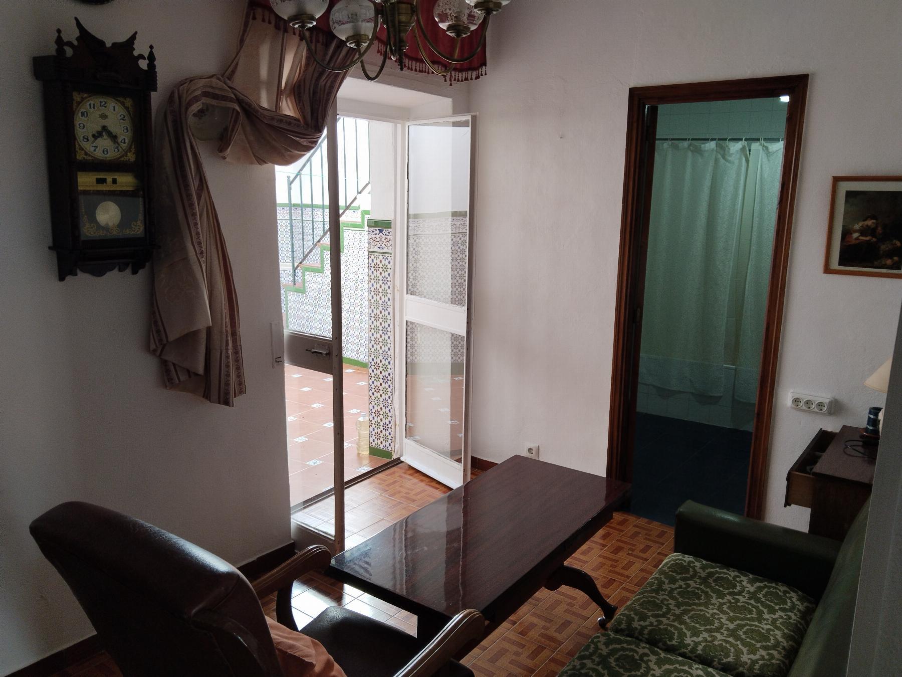 Venta de casa en Fuentes de León
