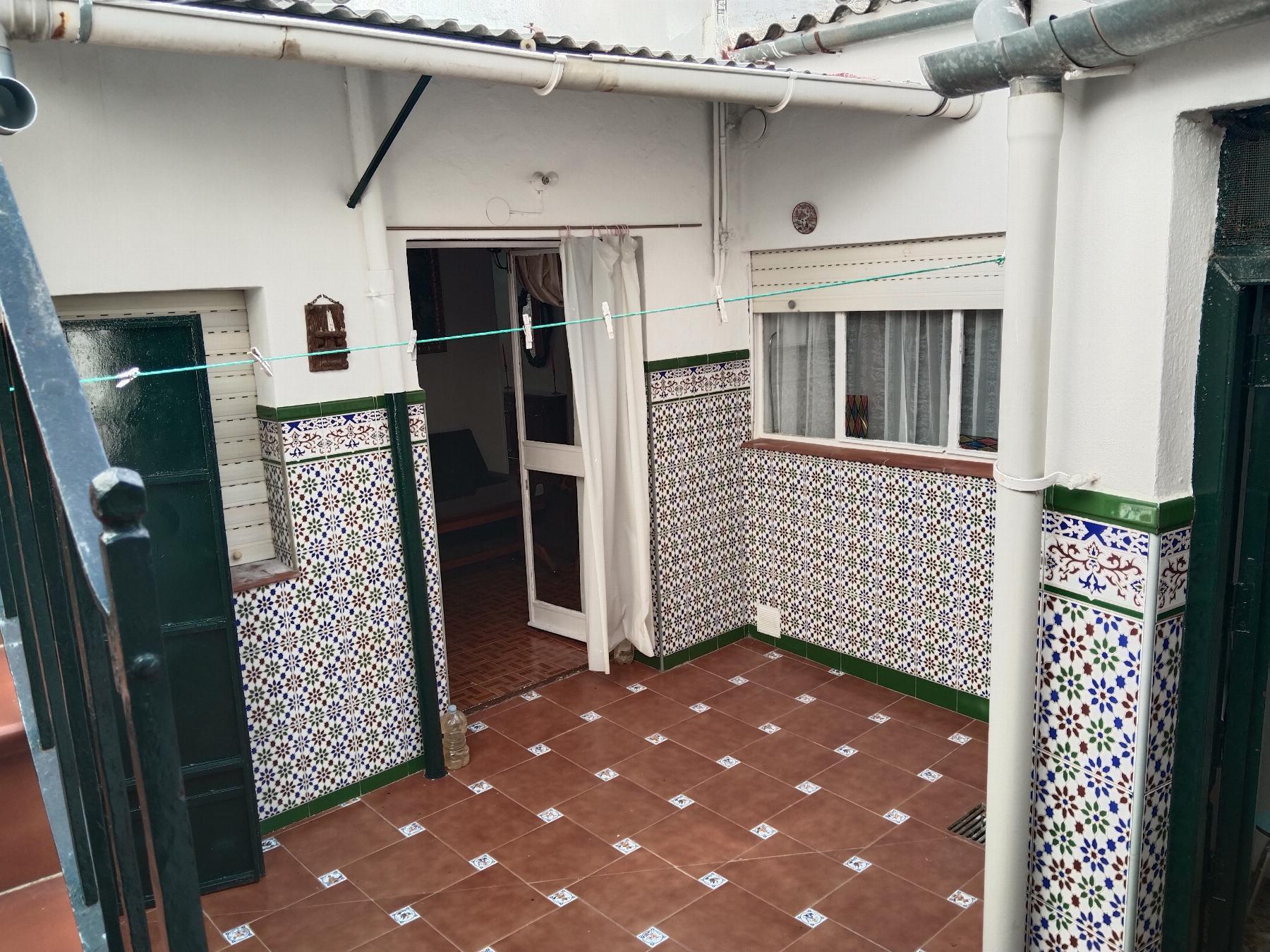 Venta de casa en Fuentes de León