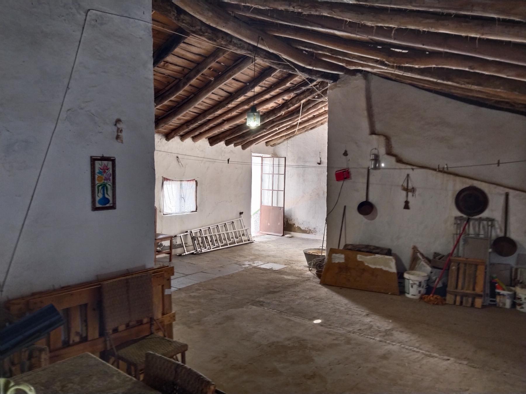 Venta de casa en Fuentes de León