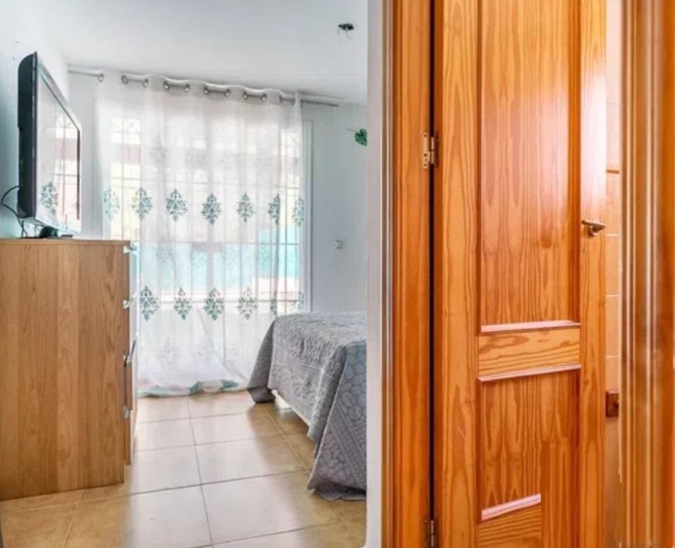 For sale of apartment in Aznalcázar