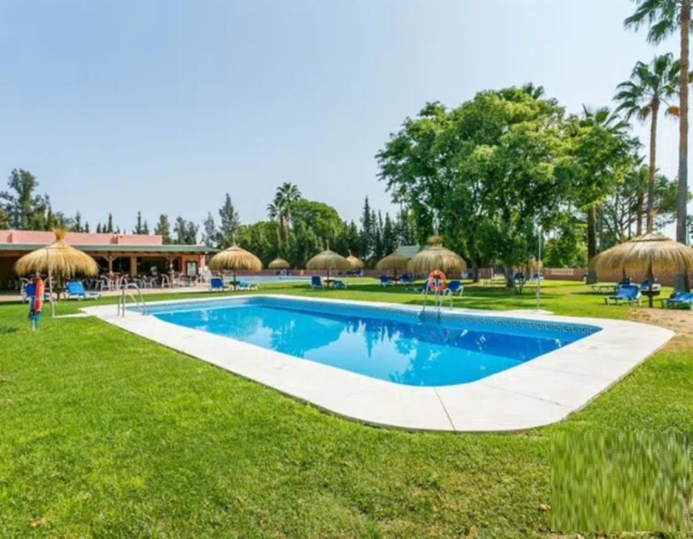 For sale of apartment in Aznalcázar