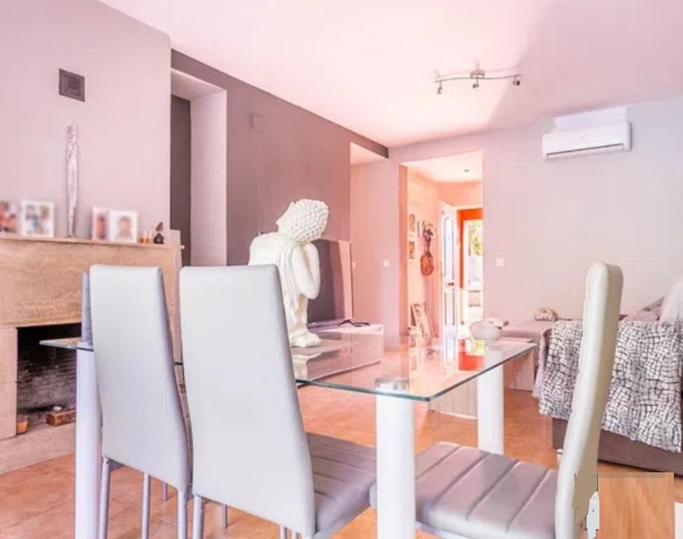 For sale of apartment in Aznalcázar
