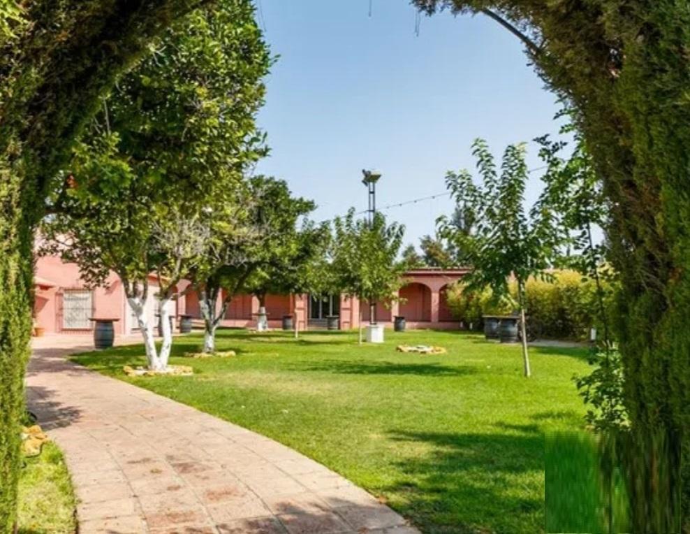 For sale of apartment in Aznalcázar