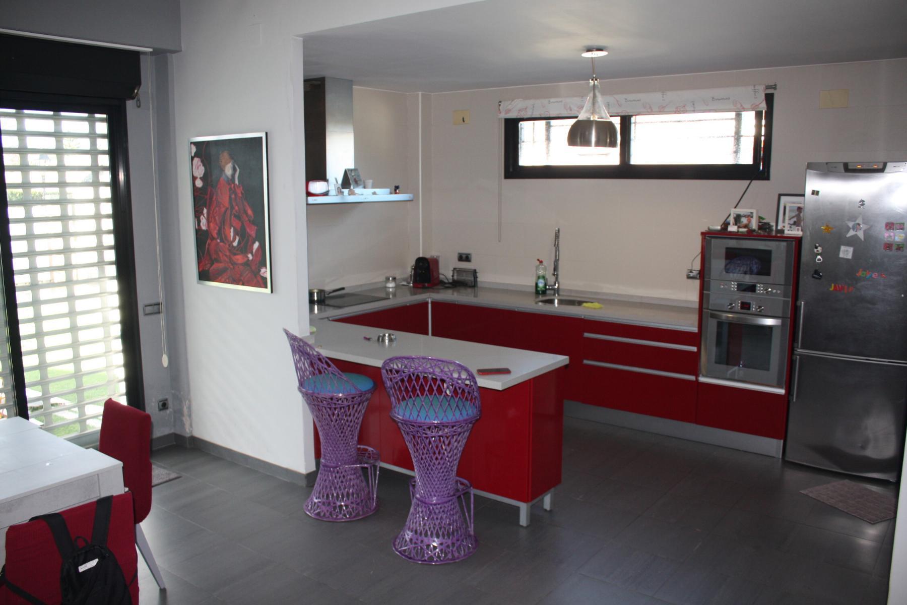 For sale of chalet in Espartinas
