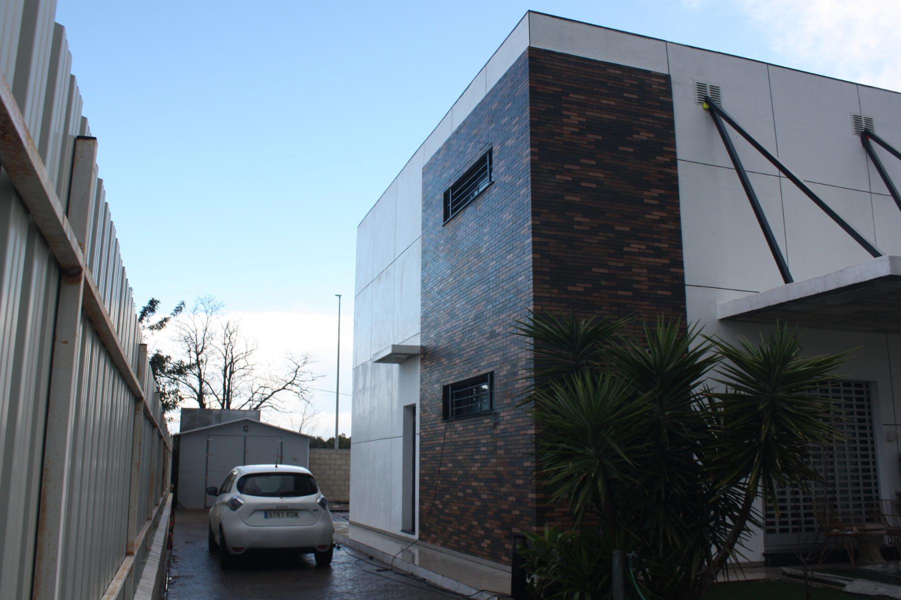 For sale of chalet in Espartinas