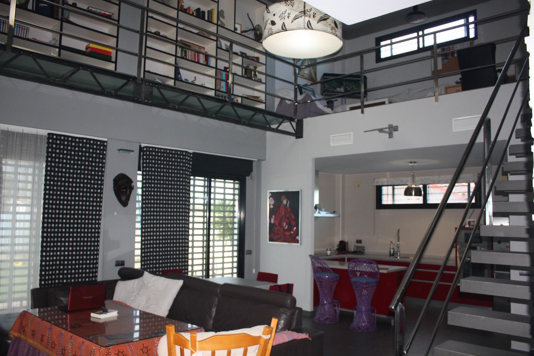 For sale of chalet in Espartinas