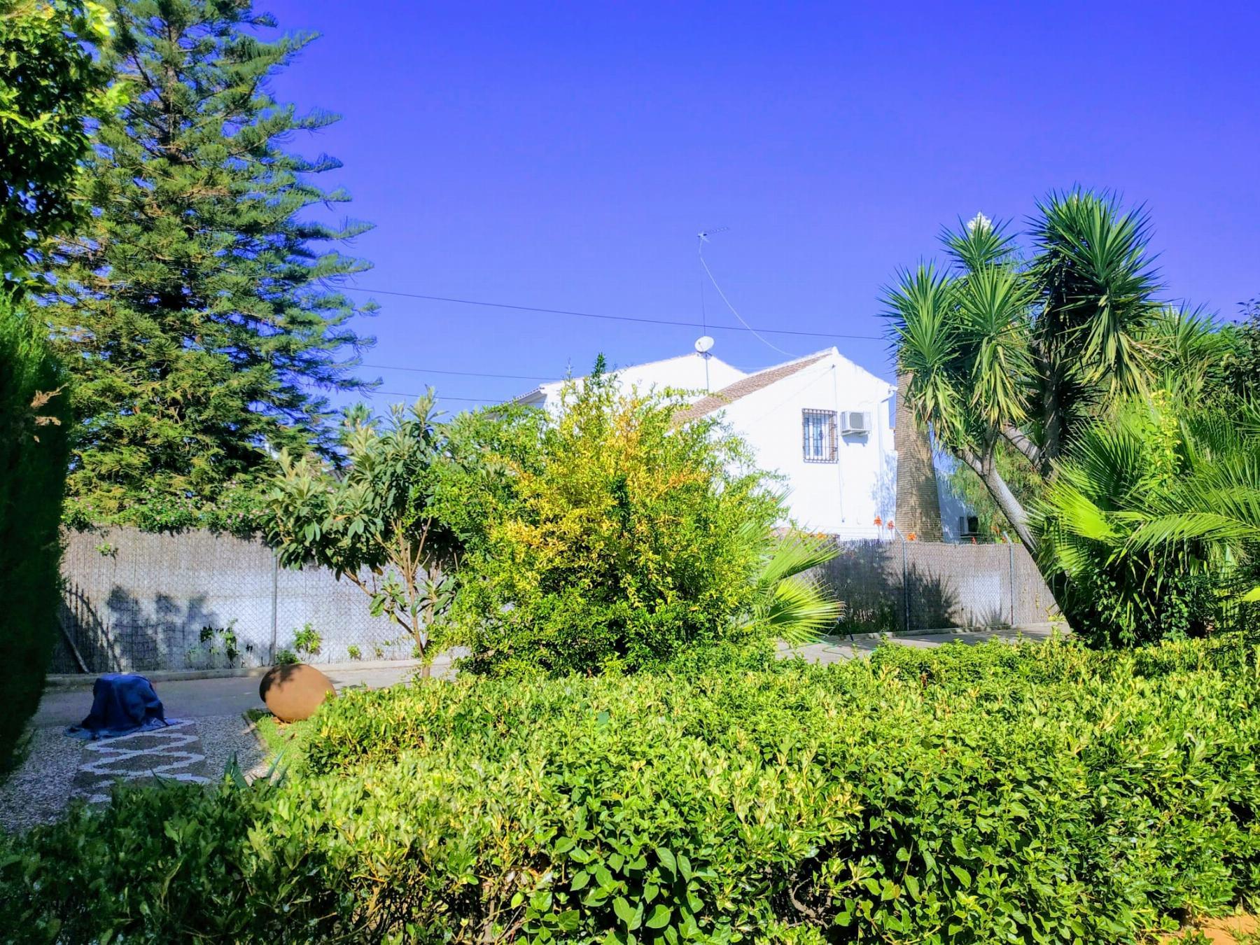 Venta de chalet en Espartinas